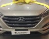 Hyundai Tucson   2018 - Bán xe Hyundai Tucson năm sản xuất 2018, màu vàng