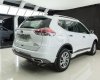 Nissan X trail 2.5L  Luxury 2018 - Cần bán xe Nissan X trail 2.5L SV Luxury sản xuất 2018, màu trắng