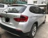 BMW X1 2012 - Cần bán BMW X1 sản xuất 2012, màu bạc, nhập khẩu, 586 triệu