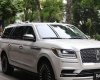 Lincoln Navigator  L 2018 - Cần bán Lincoln Navigator L năm sản xuất 2018, màu trắng, xe nhập