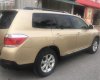 Toyota Highlander SE 2.7 2011 - Bán Toyota Highlander SE 2.7 đời 2011, màu vàng, nhập khẩu nguyên chiếc