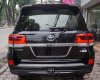 Toyota Land Cruiser  VX.R 4.6 AT 2017 - Cần bán gấp Toyota Land Cruiser VX.R 4.6 AT đời 2017, màu đen, nhập khẩu nguyên chiếc
