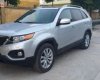 Kia Sorento GMT 2.4L 2WD 2010 - Cần bán Kia Sorento GMT 2.4L 2WD sản xuất năm 2010, màu bạc
