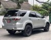 Toyota Fortuner 2016 - Bán xe Toyota Fortuner sản xuất năm 2016, màu bạc số tự động, giá chỉ 850 triệu