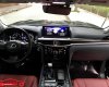 Lexus LX 570 V8 5.7L 2018 - Cần bán Lexus LX 570 V8 5.7L đời 2018, màu đen, siêu lướt, giá tốt hơn gần 2 tỷ với xe mới