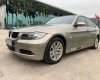 BMW 3 Series 320i 2007 - Bán BMW 3 Series 320 đời 2007, màu vàng, nhập khẩu nguyên chiếc