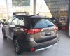 Mitsubishi Outlander 2019 - Bán xe 7 chỗ Mitsubishi Outlander xe sẵn giao ngay