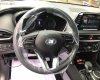 Hyundai Santa Fe 2.4L 2019 - Cần bán xe Hyundai Santa Fe 2.4 sản xuất 2019 máy xăng, bản tiêu chuẩn màu đen