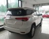 Toyota Fortuner 2.4 AT 2019 - Bán xe Toyota Fortuner 2.4 AT năm 2019, màu trắng, xe nhập
