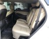 Hyundai Santa Fe 2.2 4WD  2016 - Cần bán Hyundai Santafe full dầu, màu trắng, đời 2016, xe đẹp giá tốt