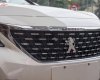 Peugeot 5008 1.6 AT 2019 - Cần bán xe Peugeot 5008 1.6 AT đời 2019, màu trắng