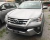 Toyota Fortuner 2.4 MT 2019 - Bán Toyota Fortuner 2.4 MT sản xuất 2019, màu bạc, nhập khẩu nguyên chiếc