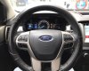 Ford Everest 2.0 2018 - Bán Ford Everrest 2.0AT sản xuất 2018, xe như mới đi 7.800km, chất lượng xe bao kiểm tra hãng