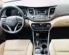 Hyundai Tucson 2016 - Bán Hyundai Tucson nhập sản xuất 2016 màu trắng
