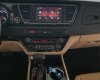 Kia Sedona 2.2 DAT   2019 - Chỉ với 290tr sở hữu ngay xe KIA Sedona GAT, có xe giao ngay, tặng BHVC,  TNDS, film cách nhiệt