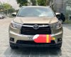 Toyota Highlander LE 2.7 2016 - Cần bán Toyota Highlander LE 2.7 Sx 2016, màu vàng cát, xe nhập Mỹ đã lên full option LH: 0982.84.2838