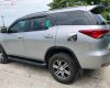 Toyota Fortuner 2018 - Cần bán xe Toyota Fortuner năm sản xuất 2018, màu bạc, xe mới mua được 6 tháng