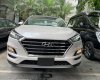 Hyundai Tucson   2.0 2019 - ''Hot'' Hyundai Tucson giá sốc, khuyến mại khủng, trả góp 90%, đủ màu giao ngay. Gọi ngay kẻo lỡ cơ hội 093 180 3009
