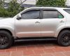 Toyota Fortuner 2016 - Cần bán Toyota Fortuner năm sản xuất 2016, màu bạc còn mới