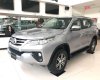 Toyota Fortuner   2.4G MT 2019 - Cần bán Toyota Fortuner 2019, màu bạc, giá tốt