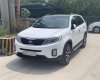 Kia Sorento DATH 2016 - Cần bán gấp Kia Sorento DATH đời 2016, màu trắng số tự động 