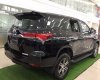 Toyota Fortuner 2019 - Bán Toyota Fortuner đời 2019, màu đen