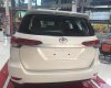 Toyota Fortuner 2019 - Fortuner 2.4 số sàn, màu trắng, vay 85%, thanh toán 230tr nhận ngay xe