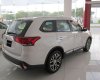 Mitsubishi Outlander 2018 - Cần bán xe Mitsubishi Outlander đời 2018, hỗ trợ tốt