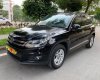 Volkswagen Tiguan 2016 - Cần bán gấp Volkswagen Tiguan sản xuất năm 2016, màu đen, nhập khẩu chính hãng