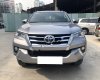 Toyota Fortuner 2017 - Cần bán lại xe Toyota Fortuner năm 2017, màu bạc, nhập khẩu nguyên chiếc số tự động