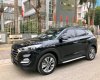 Hyundai Tucson   2017 - Bán ô tô Hyundai Tucson 2017, màu đen xe còn mới lắm