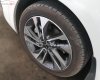 Kia Rondo 2017 - Cần bán gấp Kia Rondo 2.0MT đời 2017, màu trắng, giá 496tr