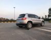 Volkswagen Tiguan   2009 - Cần bán xe Volkswagen Tiguan TSI 2.0 AT đời 2009, xe nhập 