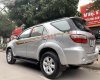 Toyota Fortuner 2010 - Cần bán lại xe Toyota Fortuner đời 2010, màu bạc số sàn, giá 555tr