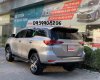 Toyota Fortuner   2017 - Cần bán lại xe Toyota Fortuner đời 2017, màu xám, nhập khẩu nguyên chiếc số sàn, giá chỉ 910 triệu