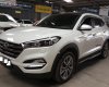 Hyundai Tucson 2.0 ATH 2018 - Bán xe Hyundai Tucson 2.0 năm sản xuất 2018, màu trắng số tự động, 838tr