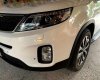 Kia Sorento 2017 - Bán ô tô Kia Sorento AT sản xuất 2017, màu trắng số tự động