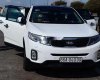 Kia Sorento 2017 - Bán ô tô Kia Sorento AT sản xuất 2017, màu trắng số tự động