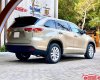 Toyota Highlander 2016 - Xe chính chủ bán Toyota Highlander LE 2.7L 2016 màu vàng cát, nội thất kem, nhập khẩu