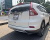 Honda CR V   2016 - Cần bán gấp Honda CR V đời 2016, màu trắng như mới, giá tốt