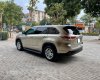 Toyota Highlander LE 2.7L 2015 - Cần bán Toyota Highlander LE 2.7L đời 2016, màu vàng cát, xe nhập
