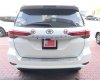 Toyota Fortuner   2019 - Bán Toyota Fortuner đời 2019, màu trắng, số sàn