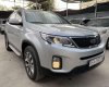 Kia Sorento 2016 - Cần bán gấp Kia Sorento sản xuất 2016 còn mới, giá tốt