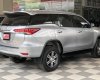 Toyota Fortuner 2017 - Cần bán gấp Toyota Fortuner năm sản xuất 2017, màu bạc, nhập khẩu nguyên chiếc