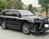 Lexus LX 2016 - Cần bán xe Lexus LX sản xuất năm 2016, màu đen, nhập khẩu