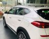 Hyundai Tucson     2020 - Cần bán xe Hyundai Tucson đời 2020, màu trắng