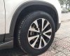 Kia Sorento 2016 - Cần bán Kia Sorento sản xuất 2016, màu trắng chính chủ, giá chỉ 625 triệu