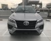 Toyota Fortuner 2022 - Máy dầu 2.4 tự động - Khuyến mãi một nửa trước bạ, giao xe ngay trước tết, hỗ trợ vay NH