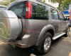 Ford Everest   Limited  2013 - Cần bán gấp Ford Everest Limited đời 2014, màu xám  