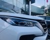 Toyota Fortuner 2021 - Toyota Fortuner 2.4 màu trắng chỉ 250tr nhận xe - khuyến mãi giảm giá tiền mặt - tặng phụ kiện giá rẻ nhất TP HCM